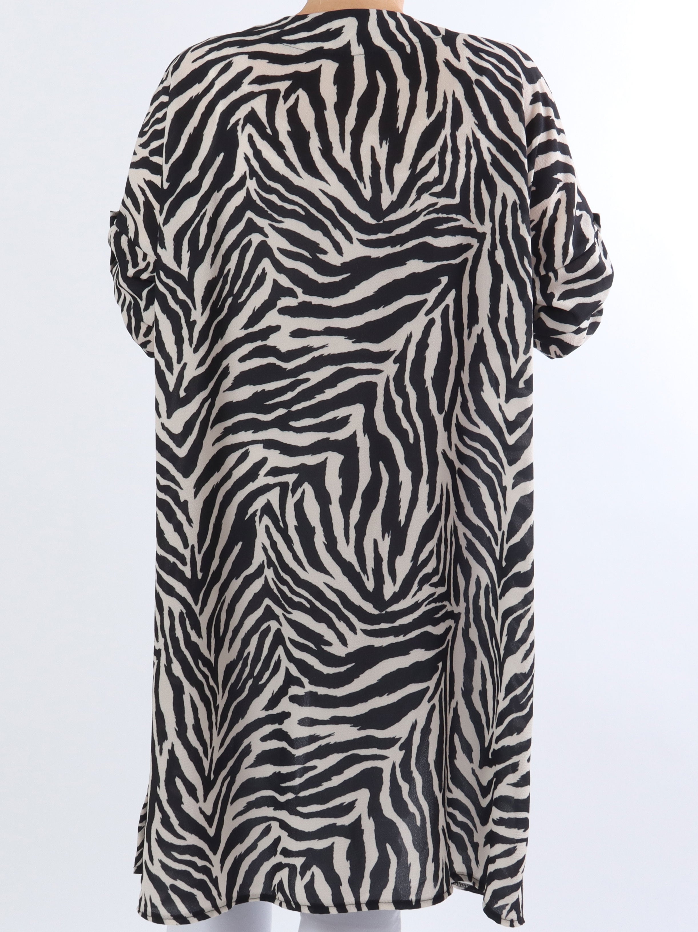 Vanesa Animal Kimono - Sød plus size kimono med dyreprint